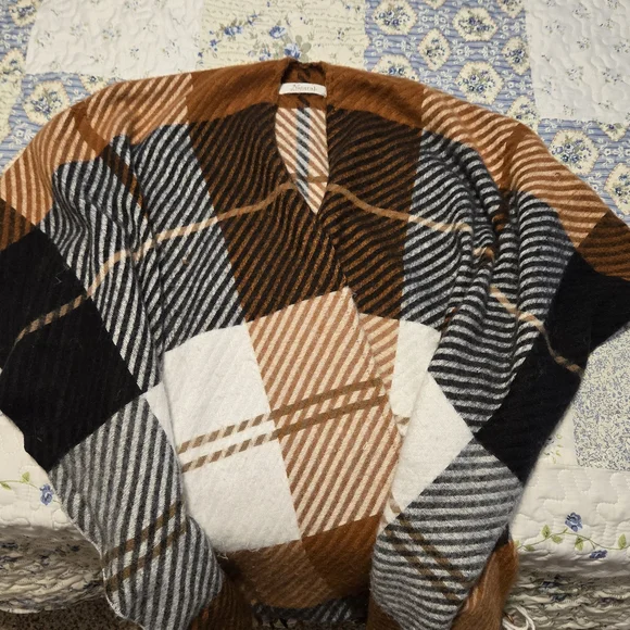 Natural Reflections Brown and White Plaid Poncho - Picture 2 of 3